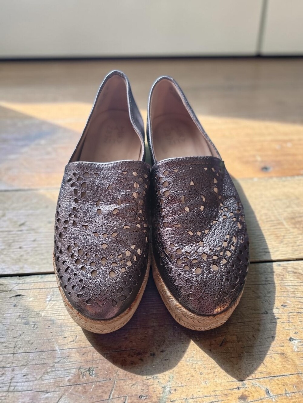 Naturalizer NWOT Bronze Leather Slip On Loafer Size 9